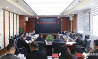 李文龙主持召开鲁巧高速推进会