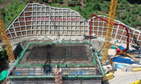 工程进度|鲁巧高速公路牛栏江特大桥首个承台混凝土浇筑圆满完成