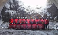 全线首条|鲁巧高速团树林隧道右洞顺利贯通